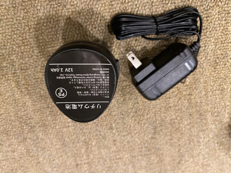 Kimo12v　充電器